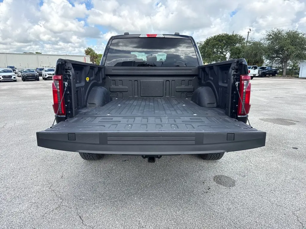 2024 Ford F-150 - $38,901