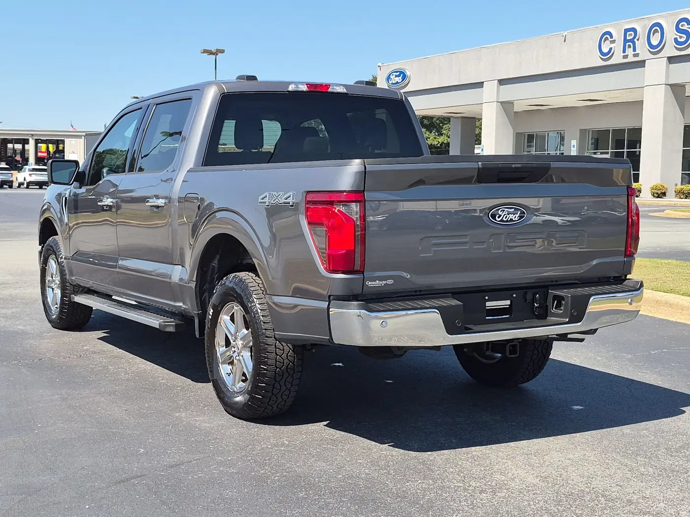 2025 Ford F-150 - $38,926