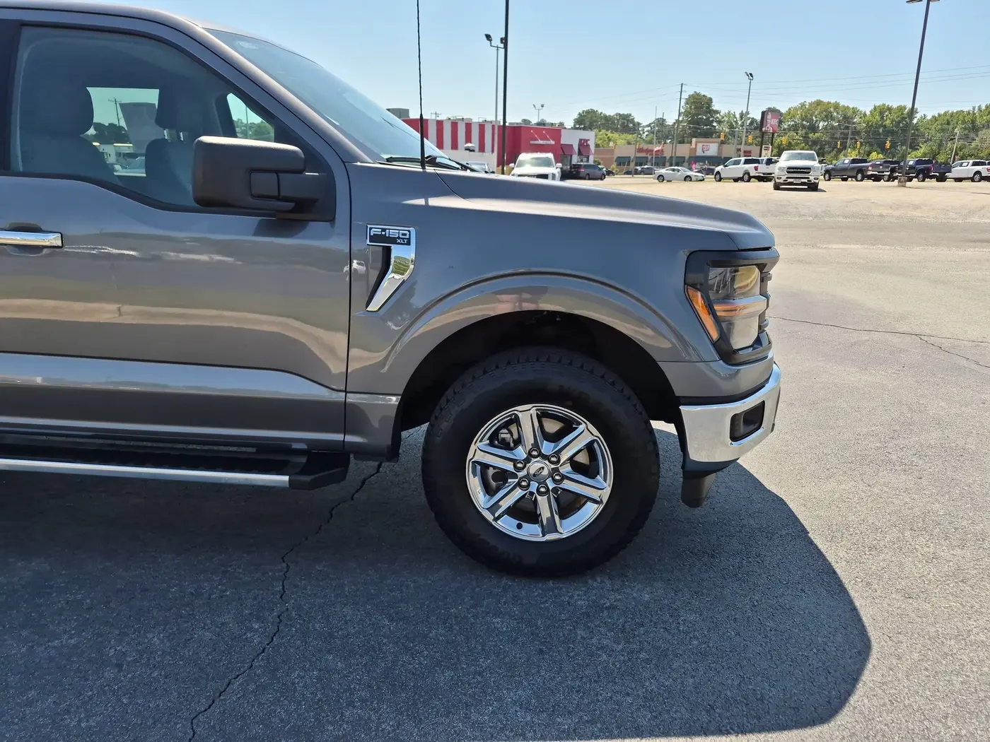 2025 Ford F-150 - $38,926