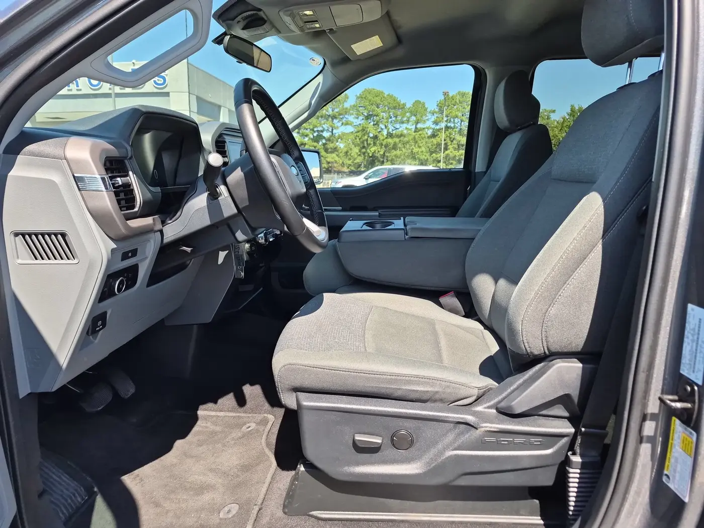 2025 Ford F-150 - $38,926