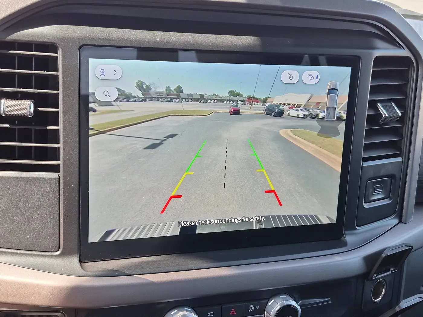 2025 Ford F-150 - $38,926