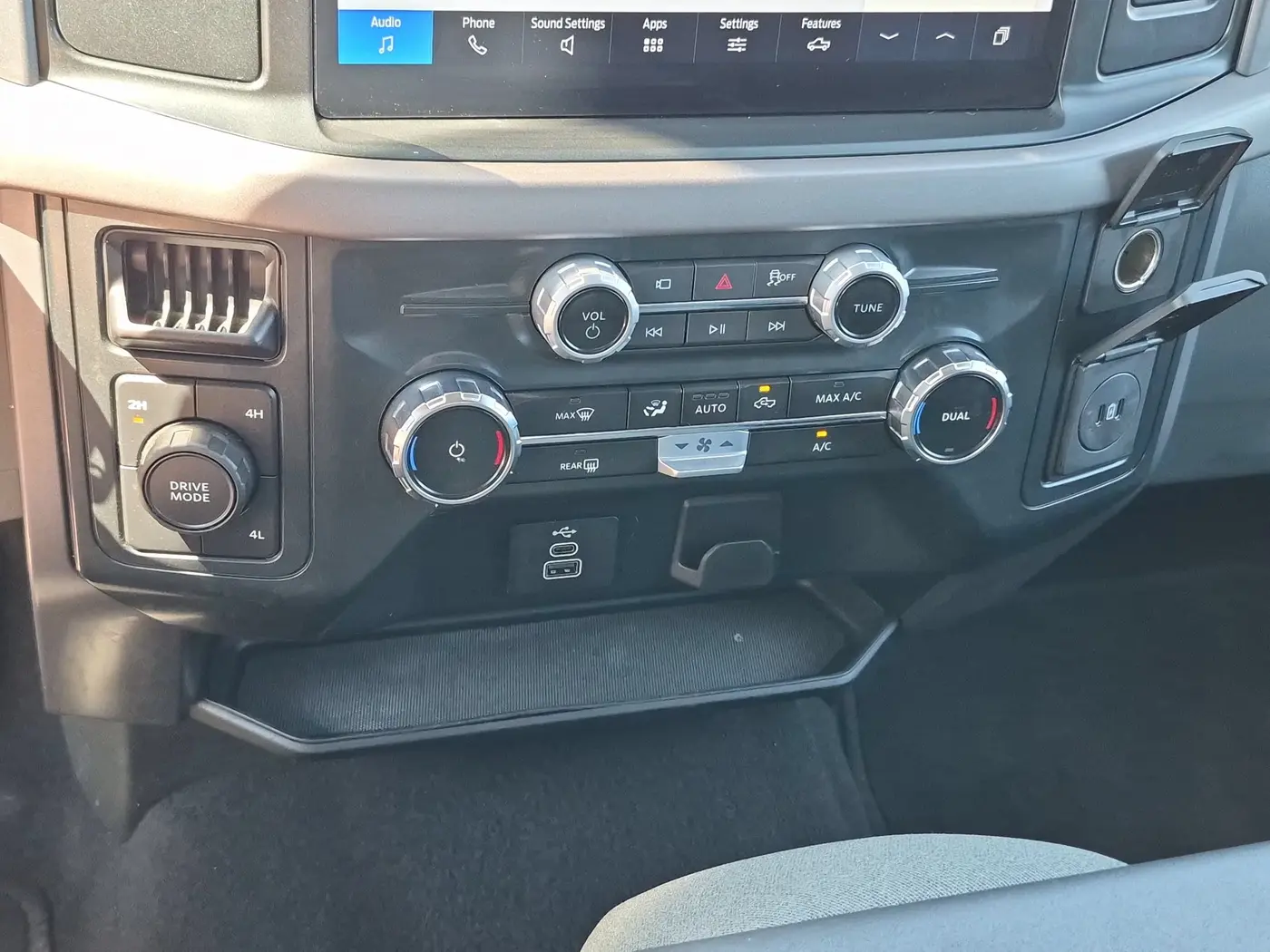 2025 Ford F-150 - $38,926