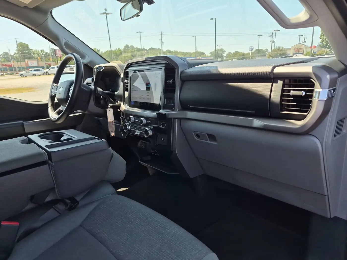 2025 Ford F-150 - $38,926