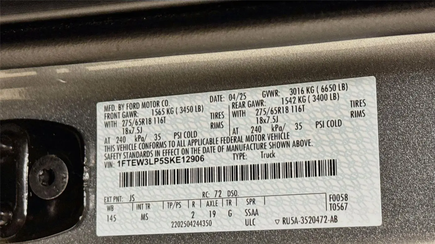 2025 Ford F-150 XLT