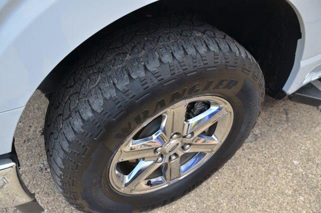 2025 Ford F-150 - $41,900