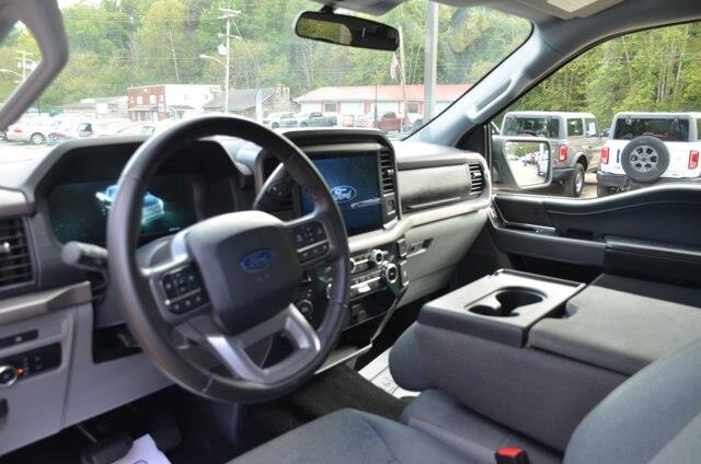 2025 Ford F-150 - $41,900