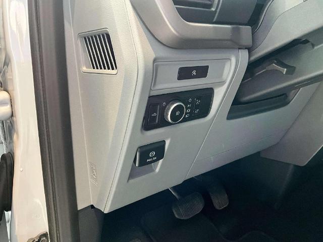 2025 Ford F-150 - $39,498