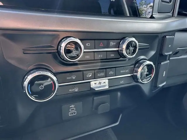 2025 Ford F-150 - $41,297