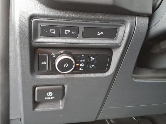 2024 Ford F-150 - $42,995