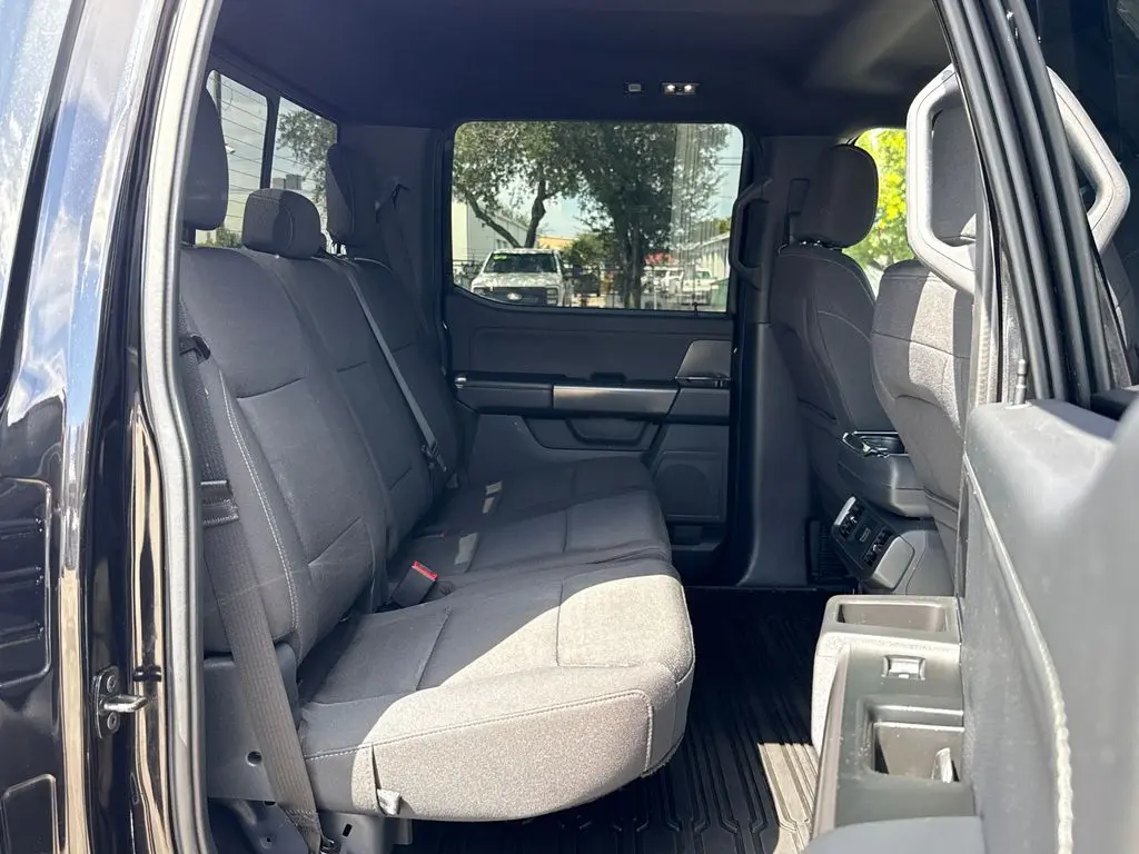 2024 Ford F-150 - $41,901