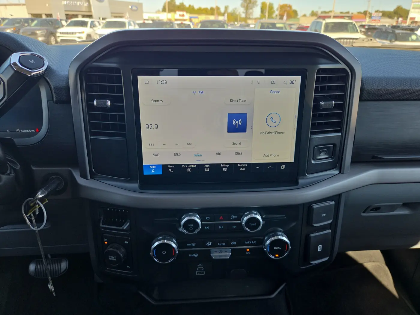 2025 Ford F-150 - $38,995