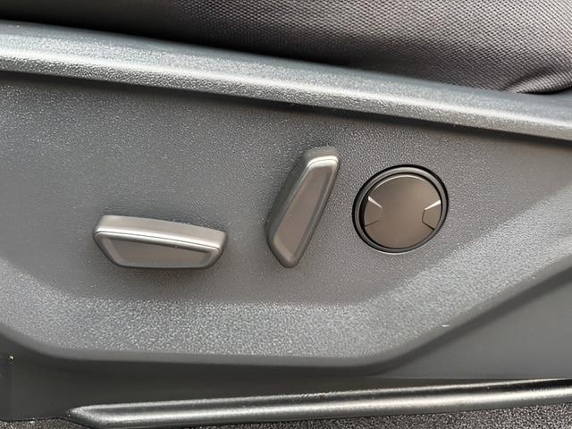 2025 Ford F-150 - $45,995