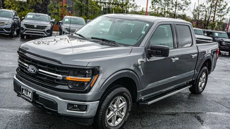 2025 Ford F-150 XLT