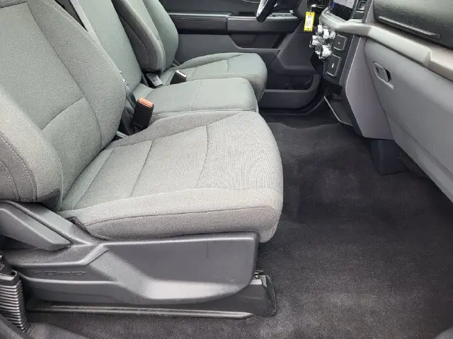 2025 Ford F-150 - $39,250