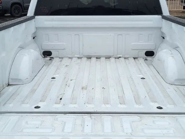 2025 Ford F-150 - $39,250