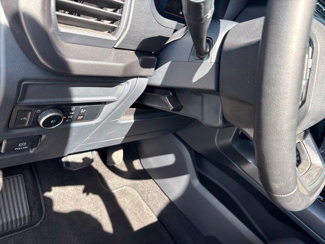 2024 Ford F-150 - $40,000