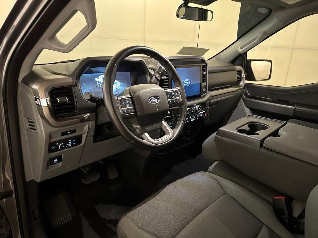 2025 Ford F-150 - $39,000