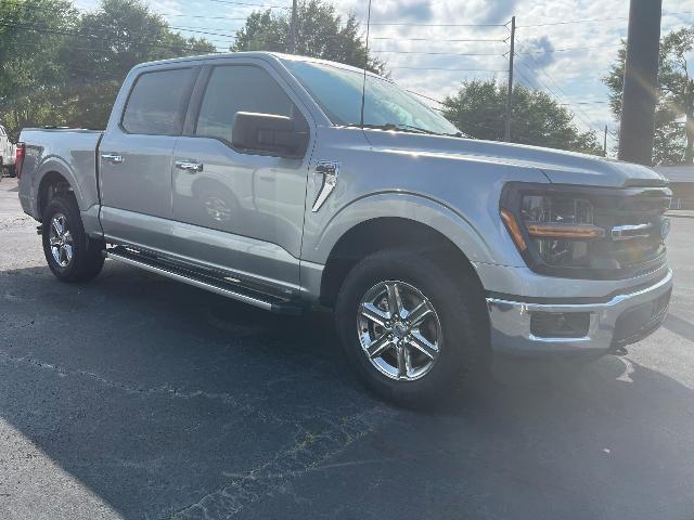 2025 Ford F-150 - $43,995