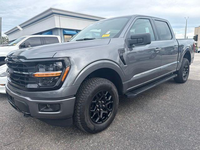 2025 Ford F-150 XLT — photo 1 of 20
