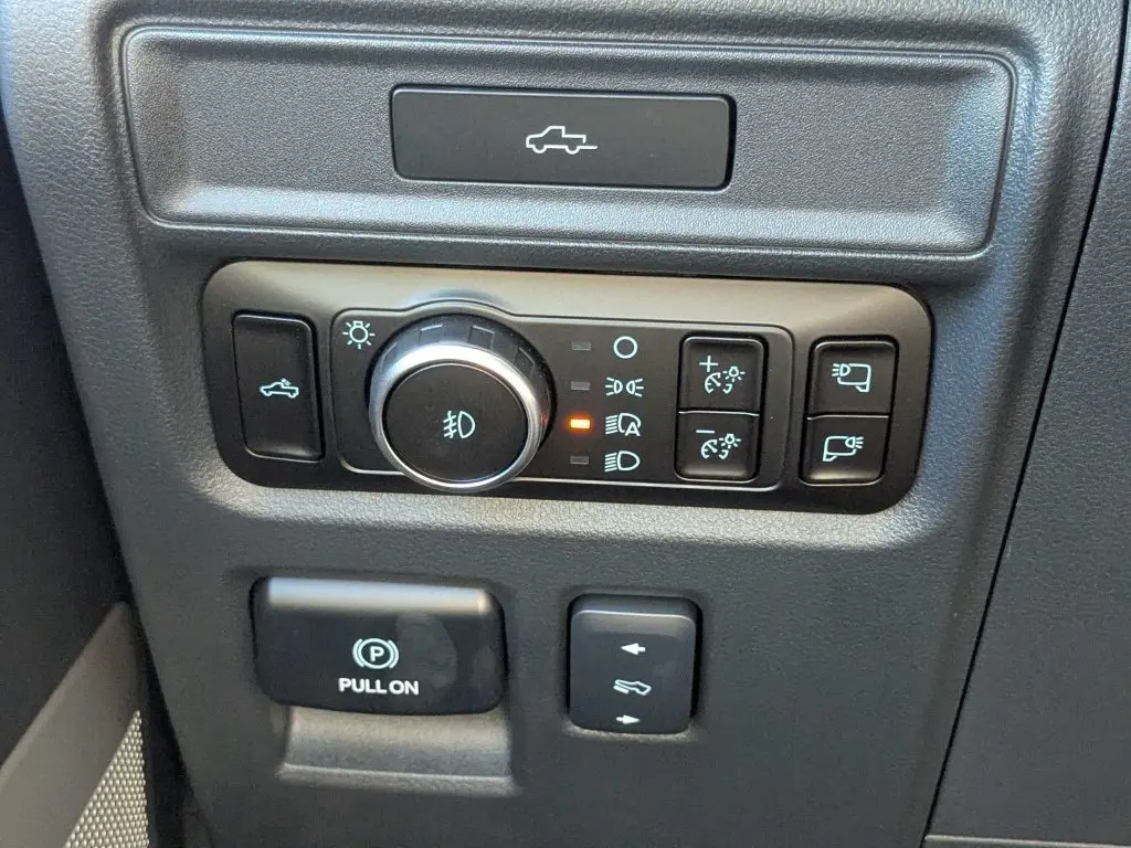 2026 Ford F-150 - $59,900