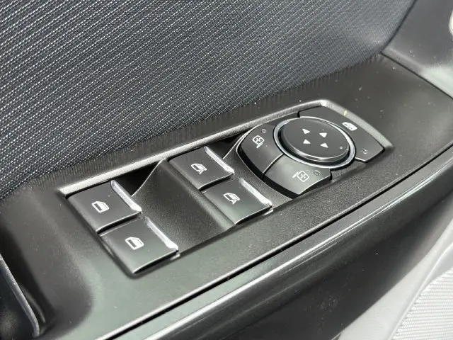 2021 Ford F-150 - $23,370