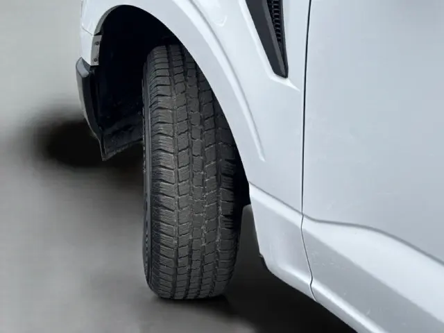 2021 Ford F-150 - $23,370