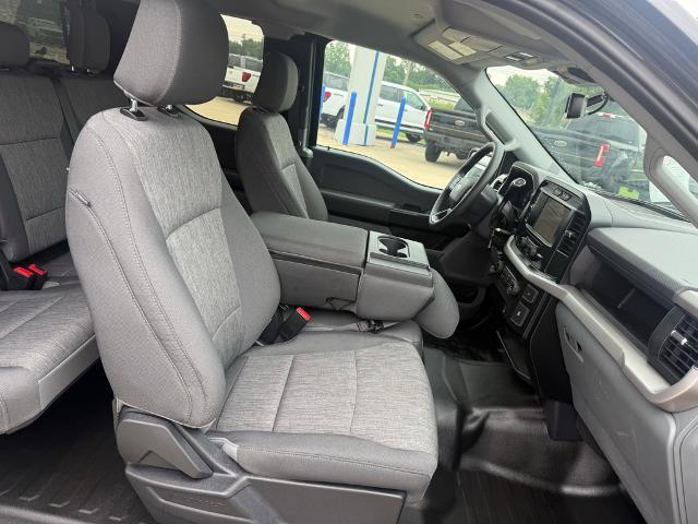 2023 Ford F-150 - $29,992