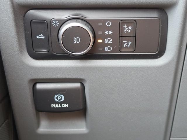 2021 Ford F-150 - $28,995