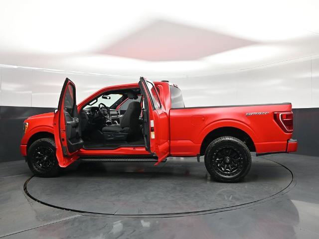 2021 Ford F-150 - $29,585
