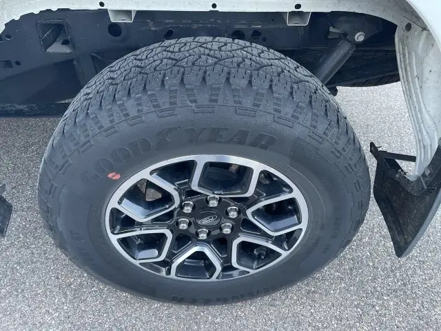 2023 Ford F-150 - $40,500