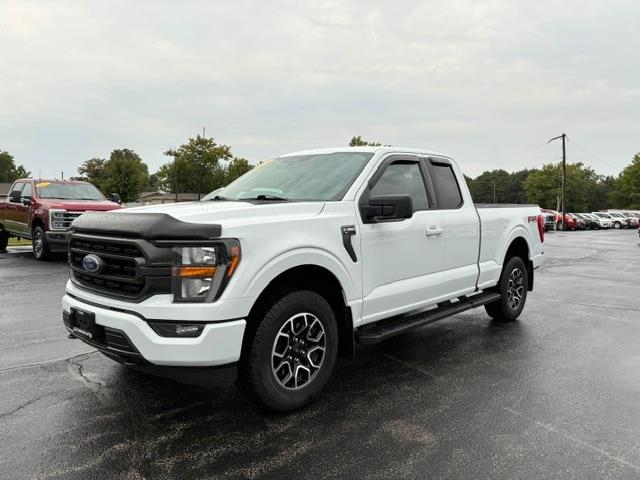 2023 Ford F-150 - $33,900