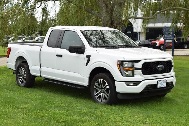 2023 Ford F-150 - $36,990