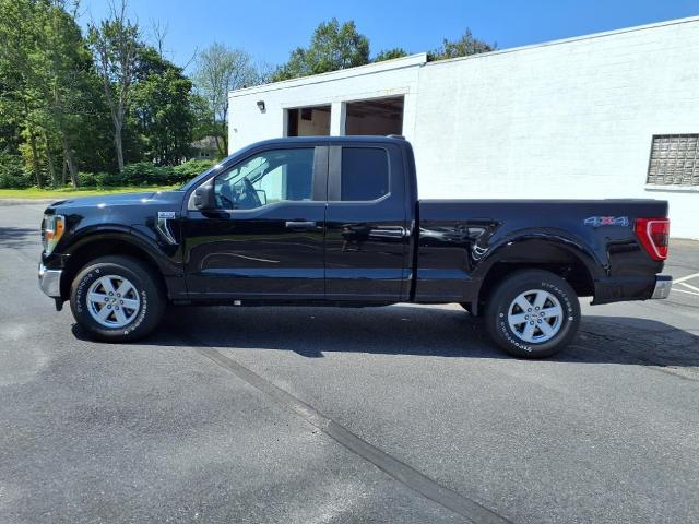 2021 Ford F-150 - $31,900