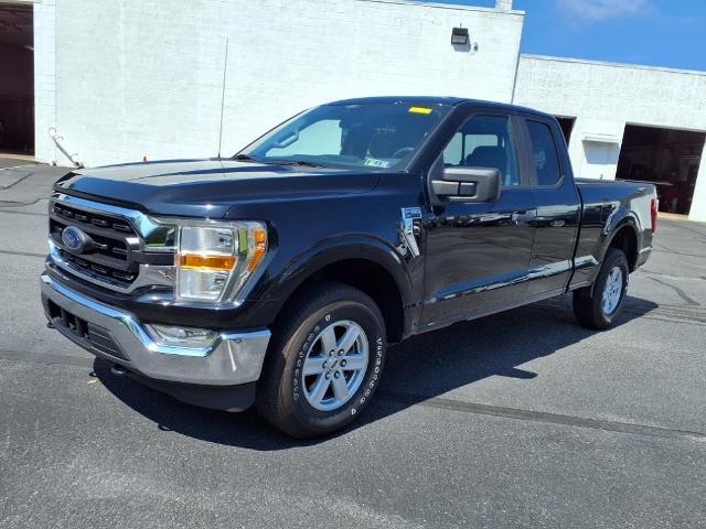 2021 Ford F-150 - $31,900