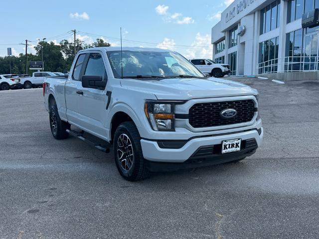 2023 Ford F-150 - $31,880