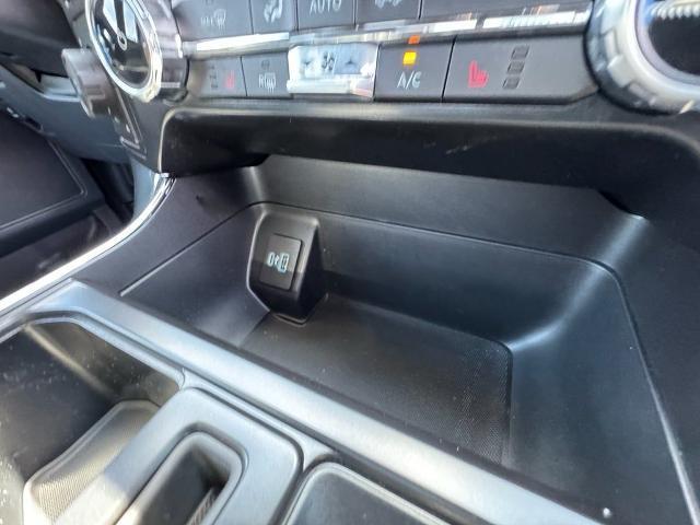 2022 Ford F-150 - $36,658