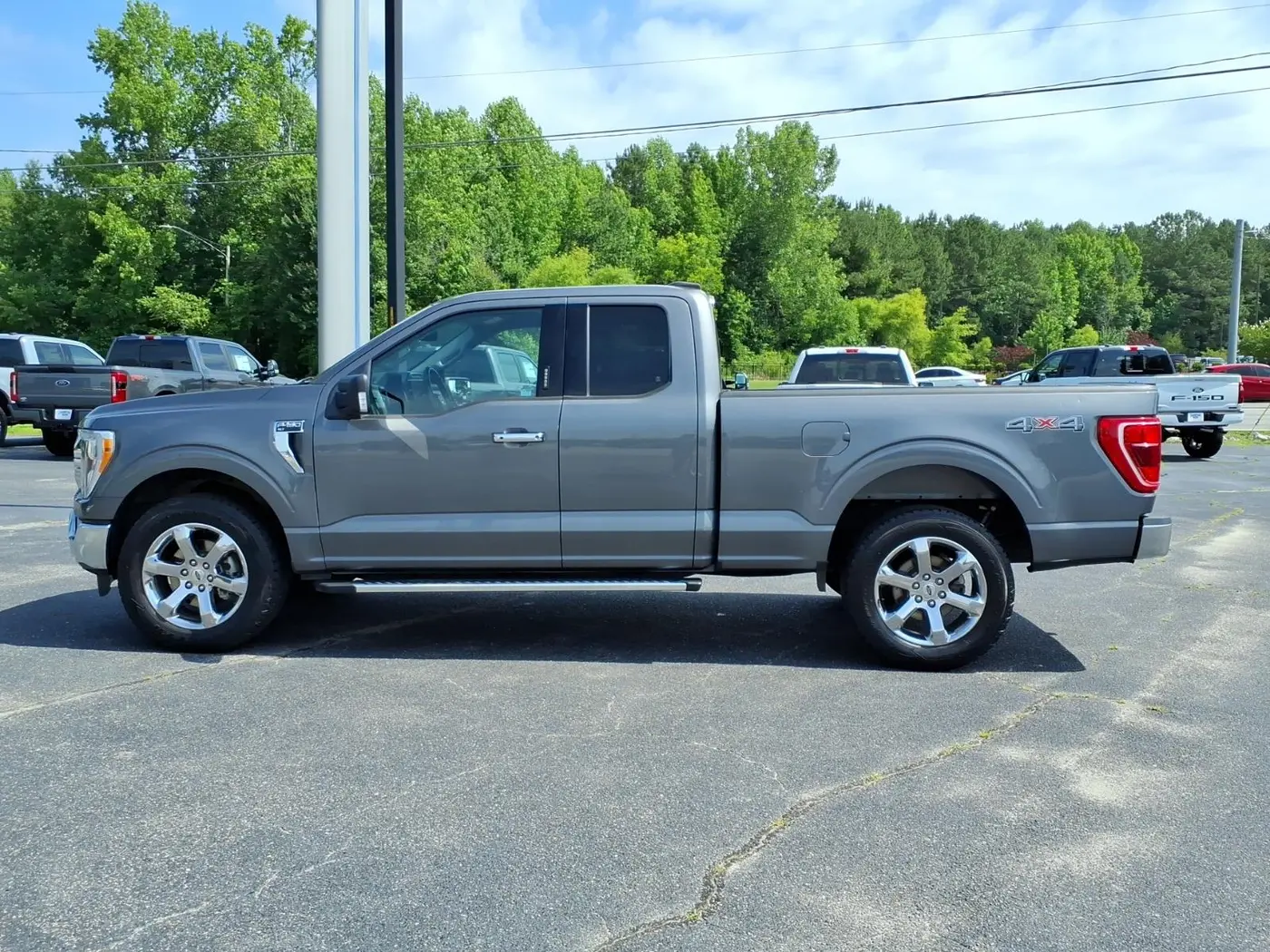 2022 Ford F-150 - $23,209