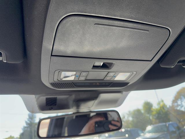 2023 Ford F-150 - $41,990