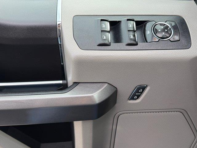 2020 Ford F-150 - $25,800