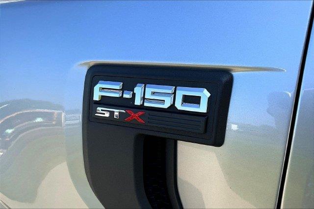 2022 Ford F-150 - $26,390