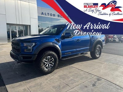 2018 Ford F-150 4X4 Raptor 4DR Supercab 5.5 FT. SB