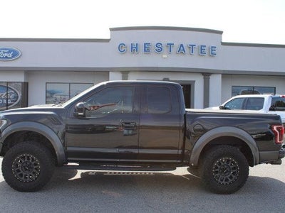 2017 Ford F-150 4X4 Raptor 4DR Supercab 5.5 FT. SB