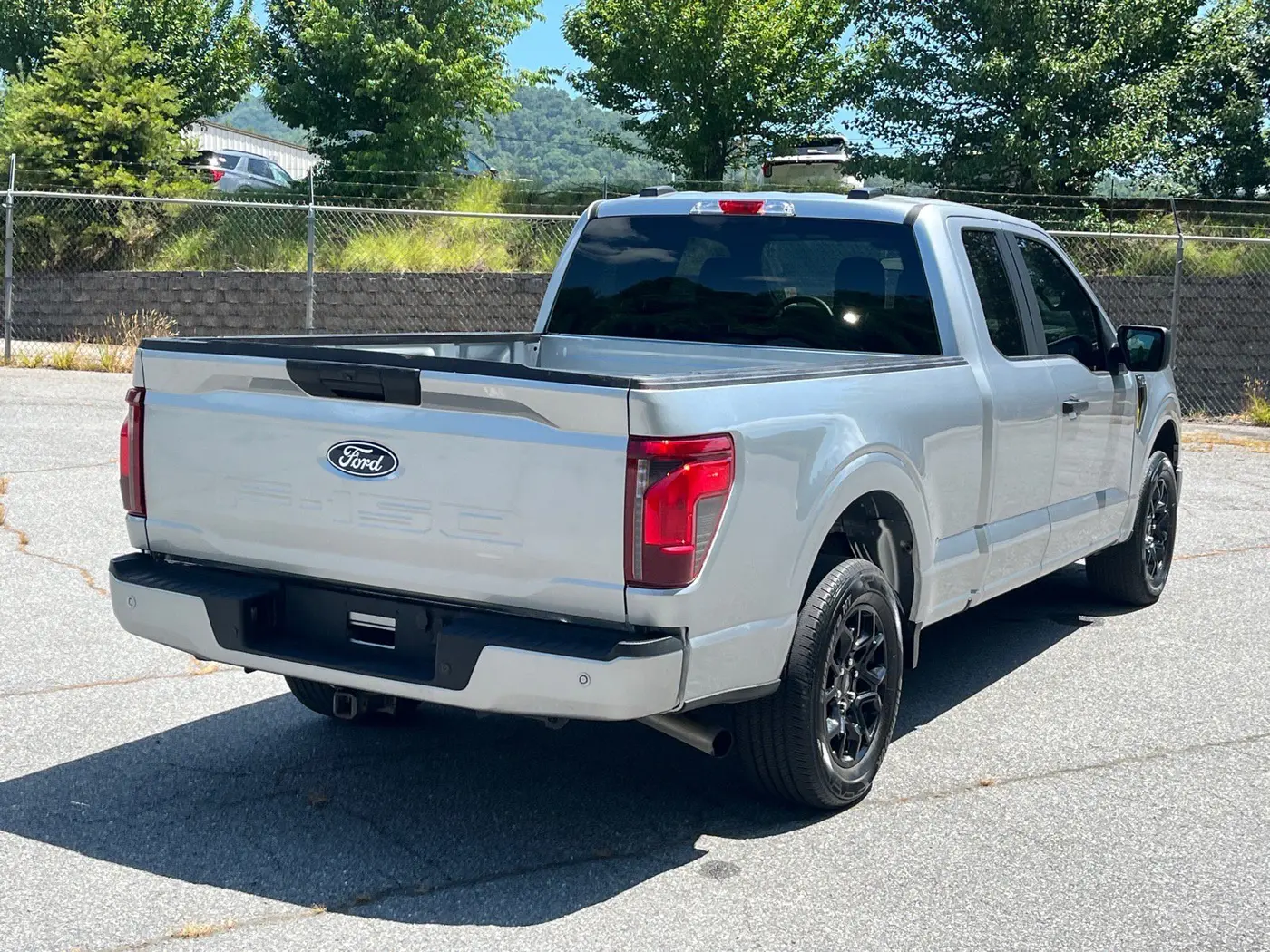 2025 Ford F-150 - $37,681