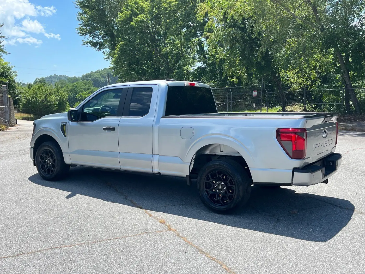 2025 Ford F-150 - $37,681