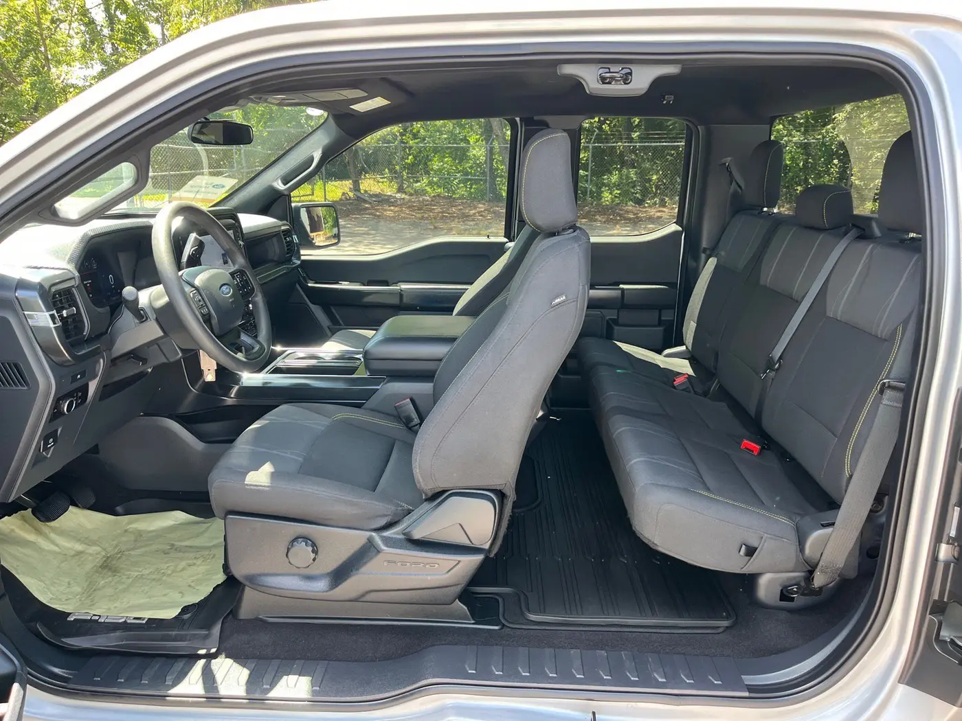 2025 Ford F-150 - $37,681