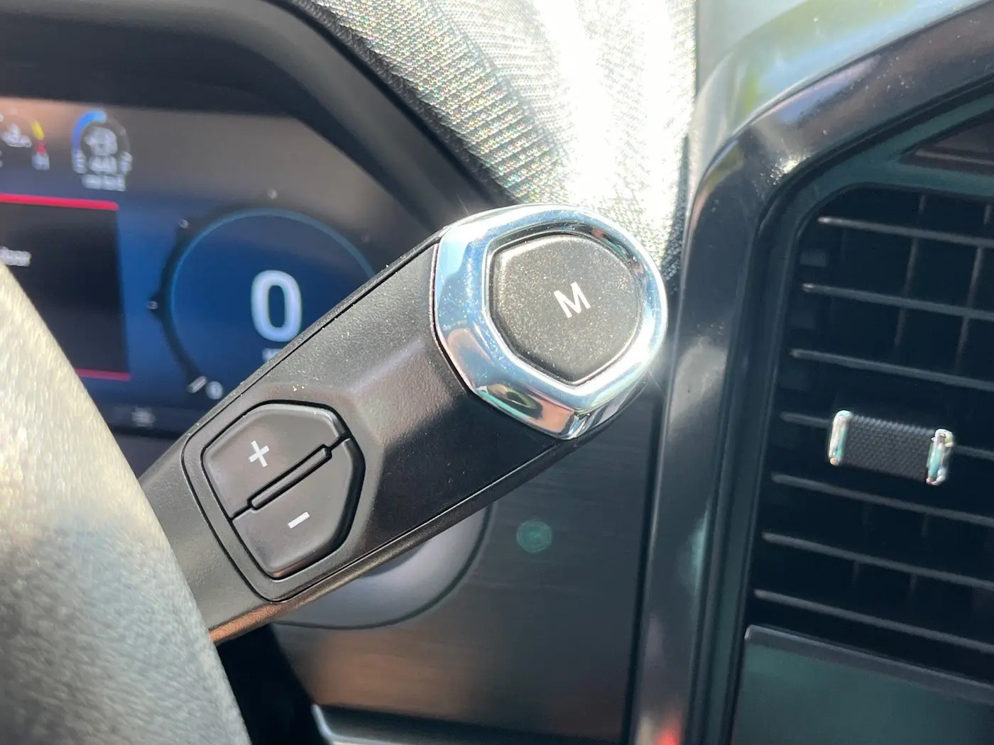 2025 Ford F-150 - $37,681