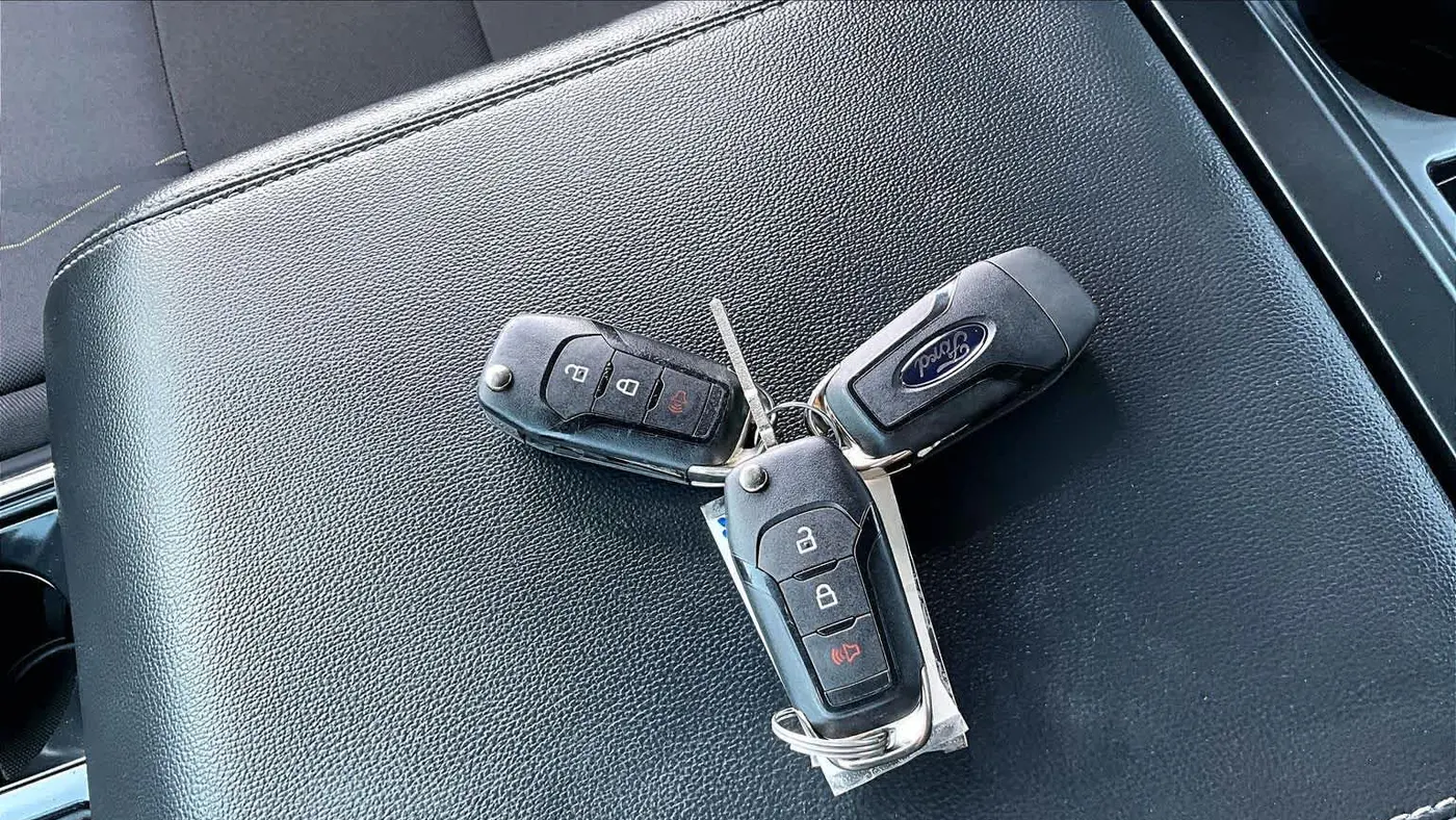 2025 Ford F-150 STX