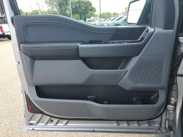 2025 Ford F-150 - $42,102