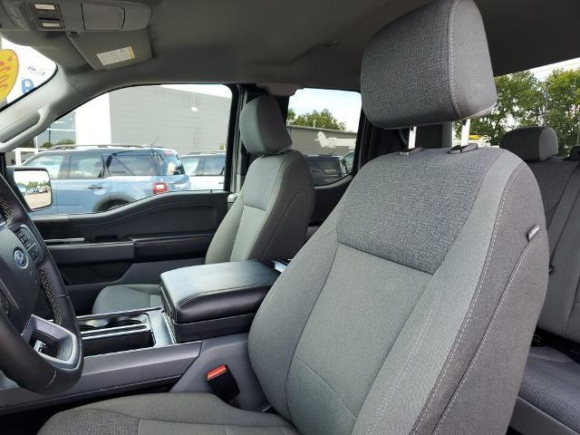 2025 Ford F-150 - $42,102