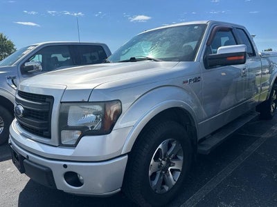 2013 Ford F-150 4X2 Lariat 4DR Supercrew Styleside 5.5 FT. SB